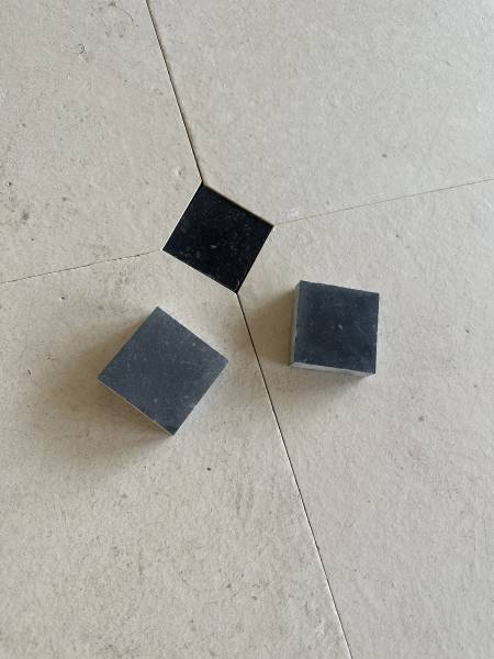 Parquet lame en pierre naturelle de Dordogne, production 100% française